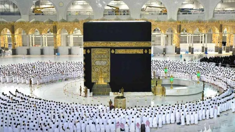 هل يجوز وضع ميك أب أثناء الحج؟..الإفتاء تحسم الجدل
