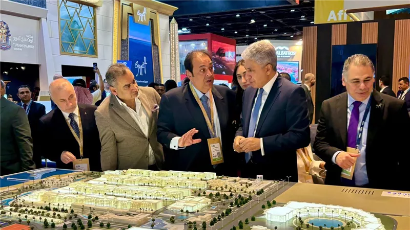 افتتاح الجناح المصري بمعرض دبي.. الوزير: فرصة لتعميق التعاون السياحي 