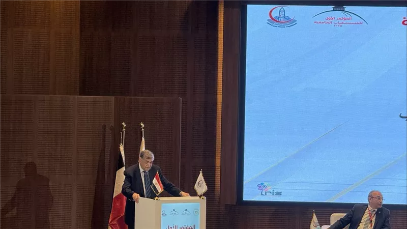 رئيس صحة البرلمان:  قانون المستشفيات الجامعية يحتاج  تعديلات تشريعية