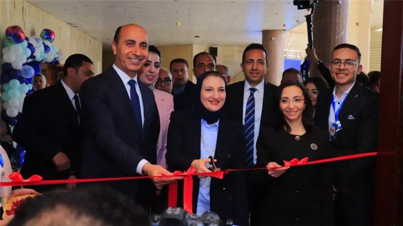 بحضور محافظ البحيرة.. رئيس جامعة دمنهور يفتتح فعاليات ملتقى التوظيف الثالث لك