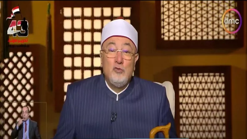 خالد الجندي: قبل ما تسلّم عقلك لحد إساله عن مصدر فتواه 