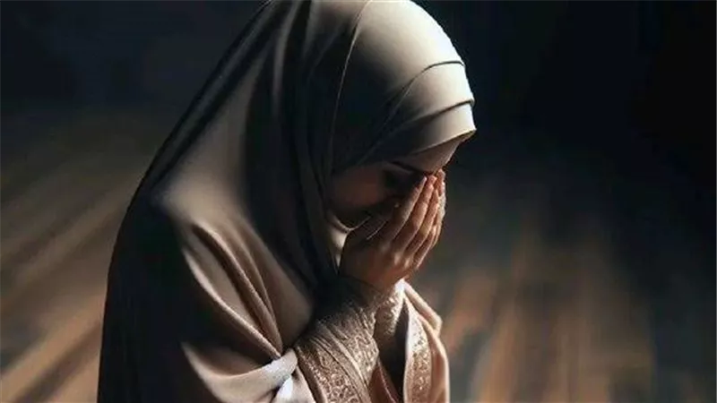 ما هو الدعاء الذي يطمئن القلب من القلق؟.. ردده قبل الفجر 