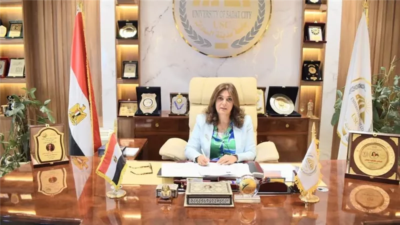 بدء الدراسة بجامعة السادات الأهلية 2025.. كم كلية؟