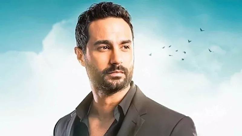 كريم فهمي يرشح خليفة الخطيب في الأهلي: حسام غالي الأنسب