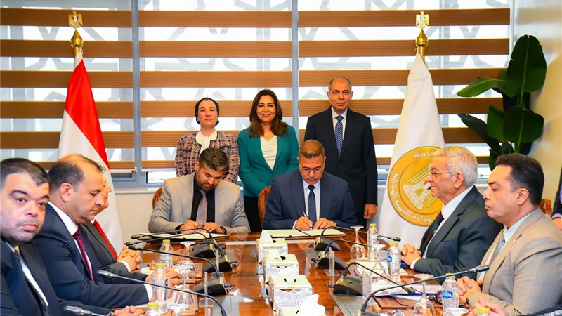 التنمية المحلية: تنفيذ مشروعات البنية التحتية لمنظومة المخلفات البلدية الصلبة