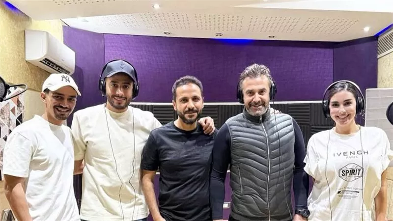 المشروع إكس ٢١-٥ بجميع السينمات .. عصام السقا يروج للفيلم من داخل الكواليس