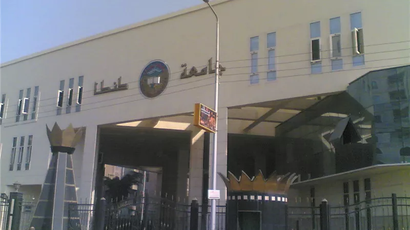 في اختبار ألعاب قوى.. تفاصيل إغماء 22 طالبة بتربية رياضية طنطا بسبب الحر