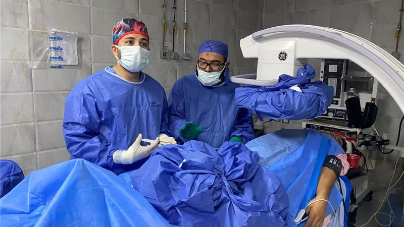 إنقاذ حياة مريض بجلطة بتركيب فلتر بالقسطرة في تدخل نادر لأول مرة بالشرقية