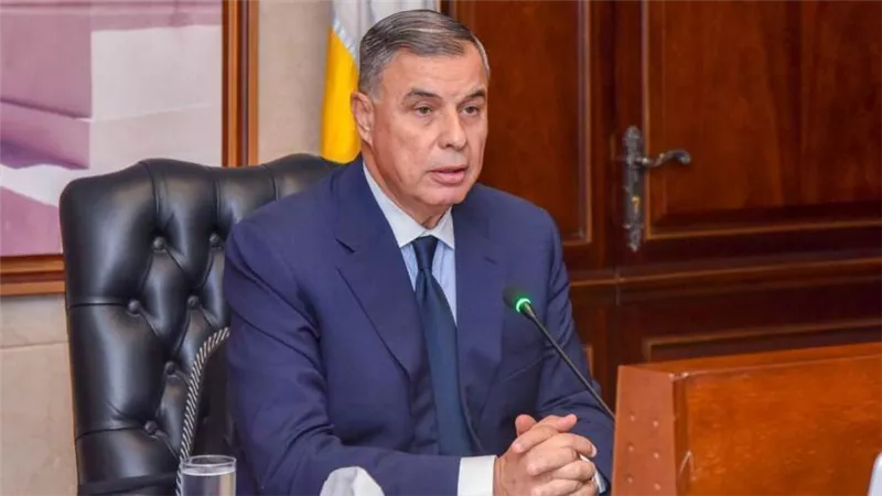 التحفظ على 163 حالة إشغال وغلق 17 منشأة مخالفة بالإسكندرية