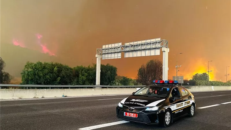 حرائق إسرائيل تخرج عن السيطرة .. والمساعدات الأوروبية تتأخر