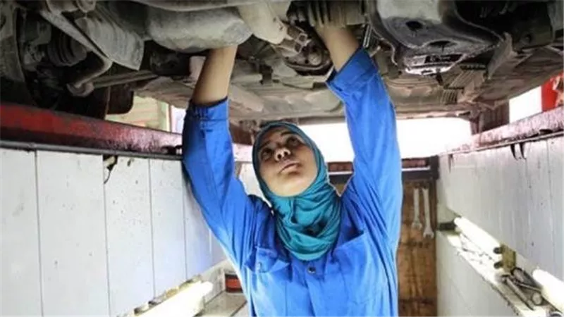 عيد العمال.. حكاية سيدات مكافحات من 