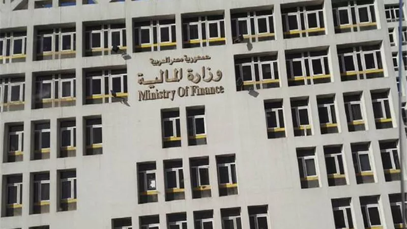 «المالية»: 360 مليار جنيه متحصلات ضريبة الدخل خلال 8 شهور 