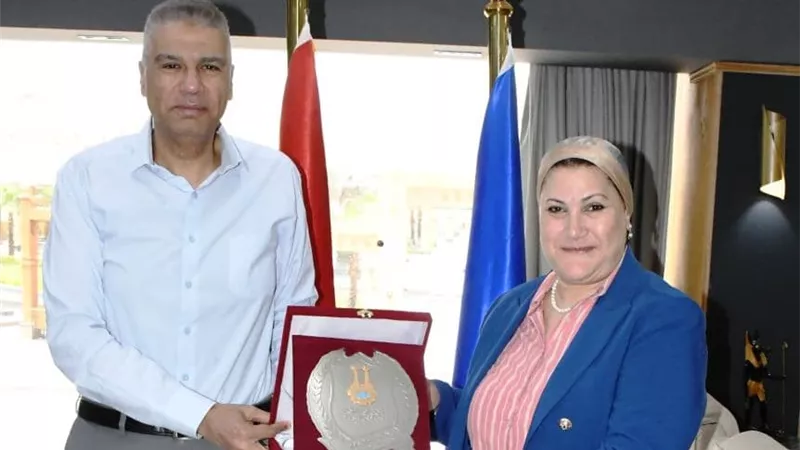 رئيسة القومي للطفولة تشهد فعاليات أنشطة المبادرة الوطنية  لتمكين الفتيات