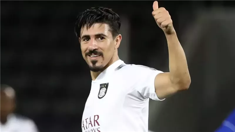 بغداد بونجاح: كنت أرغب فى الانتقال إلى الأهلي.. ولهذا السبب فشلت المفاوضات 