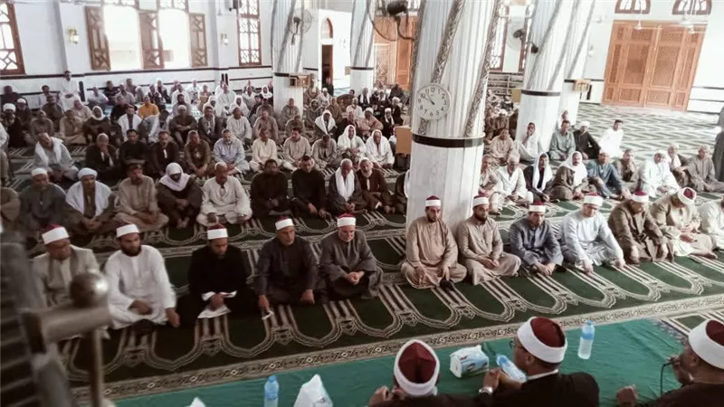 وكيل أوقاف بالفيوم للأئمة المرحلة الراهنة تقتضي الحيطة والحذر من الجميع |صور