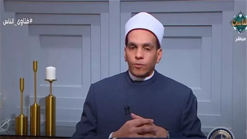 أمين الفتوى: صلاة الجنازة فرض كفاية.. ويجوز أداؤها بالحذاء في غير المساجد