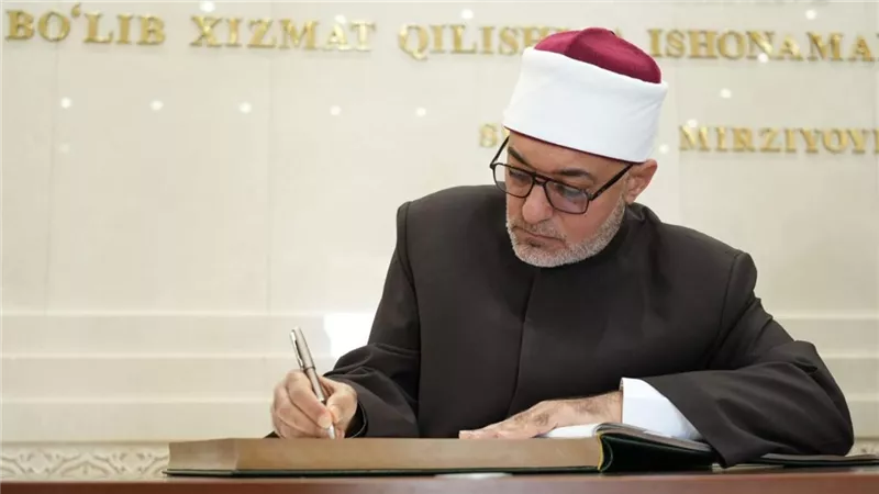 مفتي الجمهورية: العلم والرحمة أساس بناء الشخصية الإسلامية الحقة