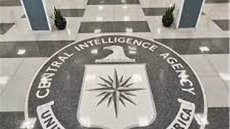 لتشجيعهم على التجسس .. الـ CIA تنشر مقطعي فيديو لتجنيد مسؤولين صينيين 