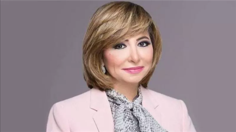 إيه المشكلة يعني خلي روحكم رياضية .. لميس الحديدي تعلق على إعلان إتصالات