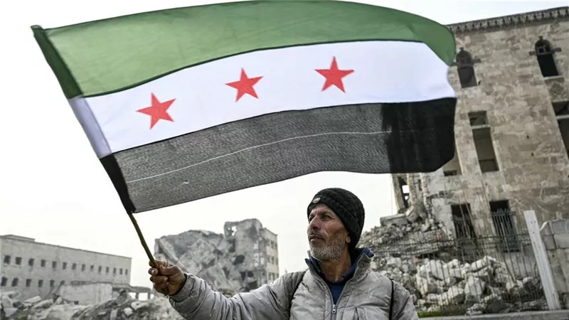 أمين المشاقبة يكشف عن الأوضاع في سوريا بعد 14 عامًا من الحرب 