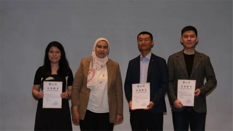 جامعة عين شمس تفوز بالمركز الأول فى المسابقة الدولية لجسر اللغة الصينية