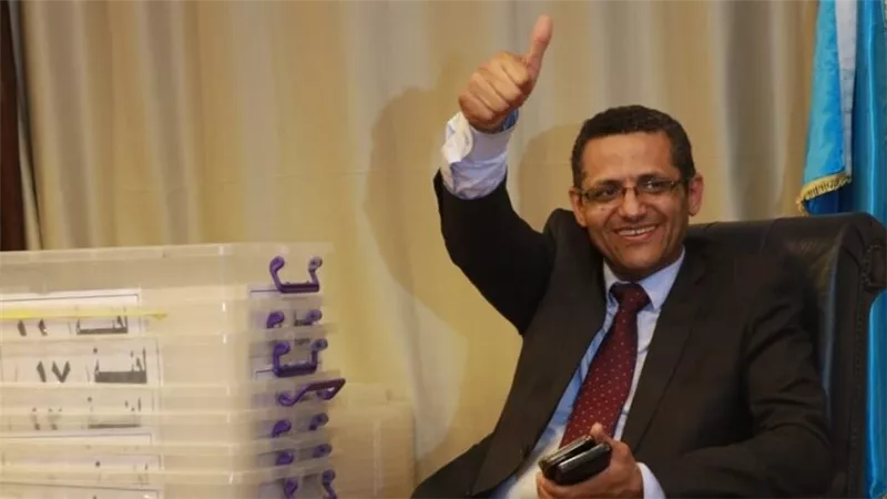 بعد فوزه بمنصب نقيب الصحفيين.. نقيب الأطباء يهنئ خالد البلشي