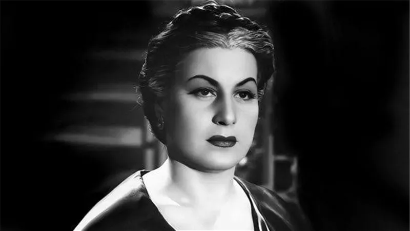 زوزو نبيل.. شهرزاد الشاشة وصوت الحكاية الذي لا يُنسى