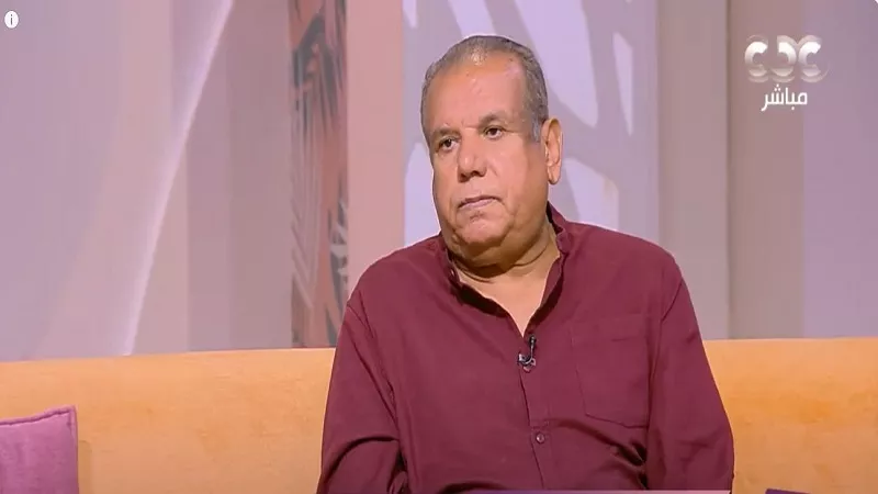 فتوح أحمد: اللهجة الصعيدية ميزتني.. وكنت أعيش بشخصيتين في البيت والجامعة