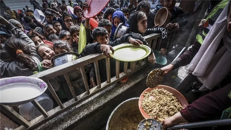الأونروا تحذر: استمرار إغلاق المعابر سيدفع بأهالي غزة إلى حافة الهاوية