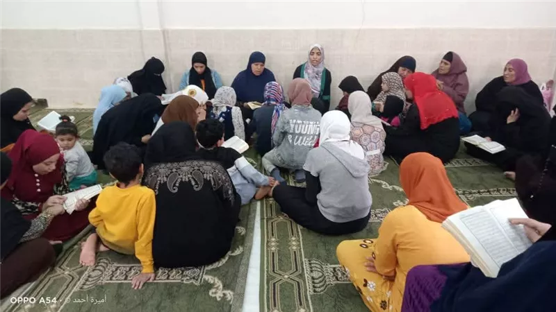 واعظات الأوقاف بالفيوم يواصلن جهود نشر الوعي وتصحيح المفاهيم