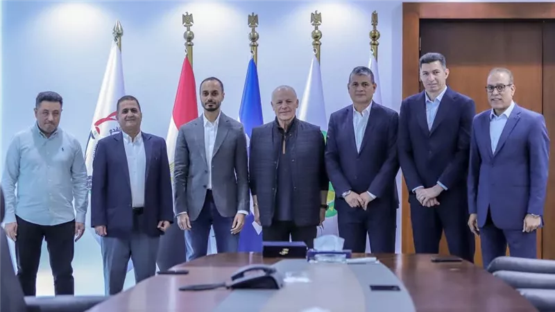 معسكر في اتحاد الكرة .. أبو ريدة يرحب بوفد لجنة الحكام الإماراتيين