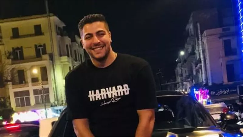 نزل يشتغل على 