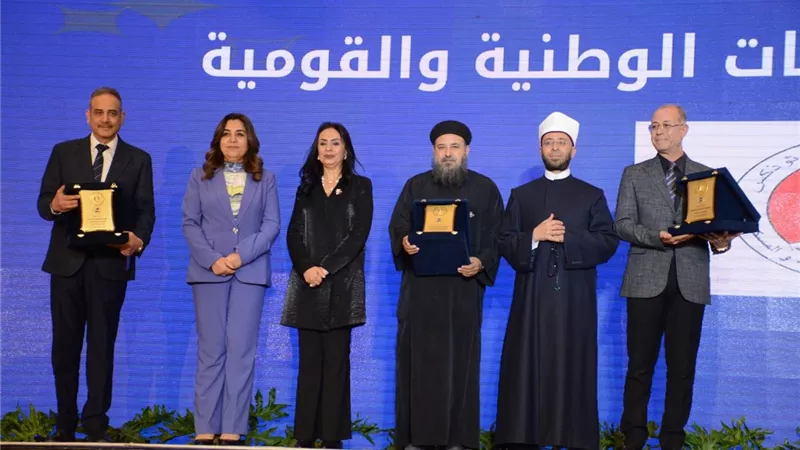 وزارة التضامن تكرّم الهيئة القبطية الإنجيلية للخدمات الاجتماعية 