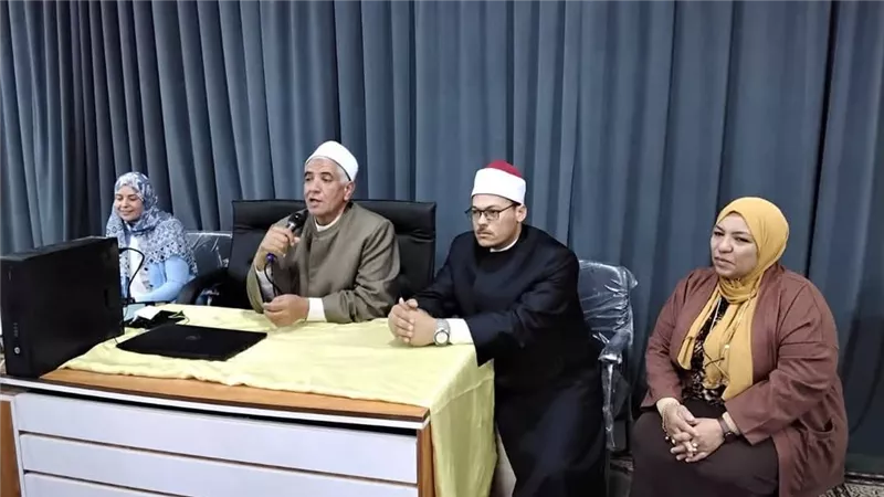 لليوم الثاني على التوالي.. دورة اللغة العربية لأئمة وواعظات الفيوم  
