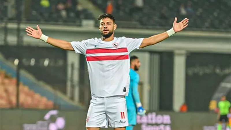 غضب في البنك الأهلي.. مصطفى شلبي يعطل انتقال أحمد ربيع للزمالك