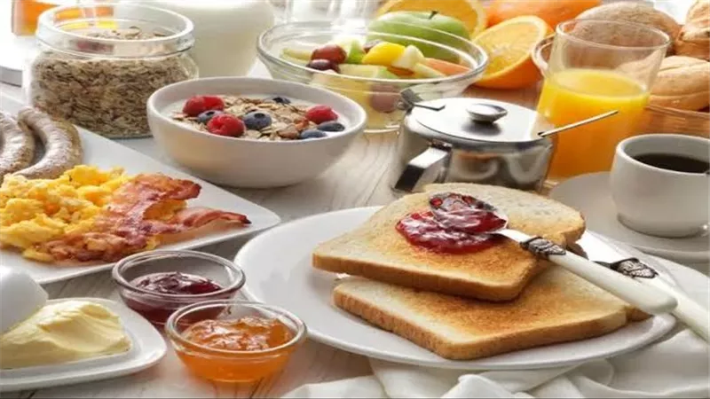 3 وصفات صحية وسريعة لفطار منعش.. اعتمدي على هذه المكونات