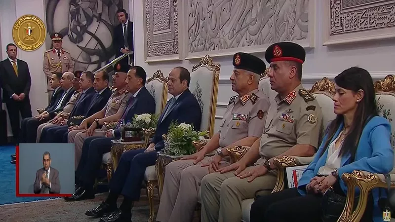 الرئيس السيسي يشهد محاكاة ملحمية لمعركة أحمس والهكسوسI فيديو