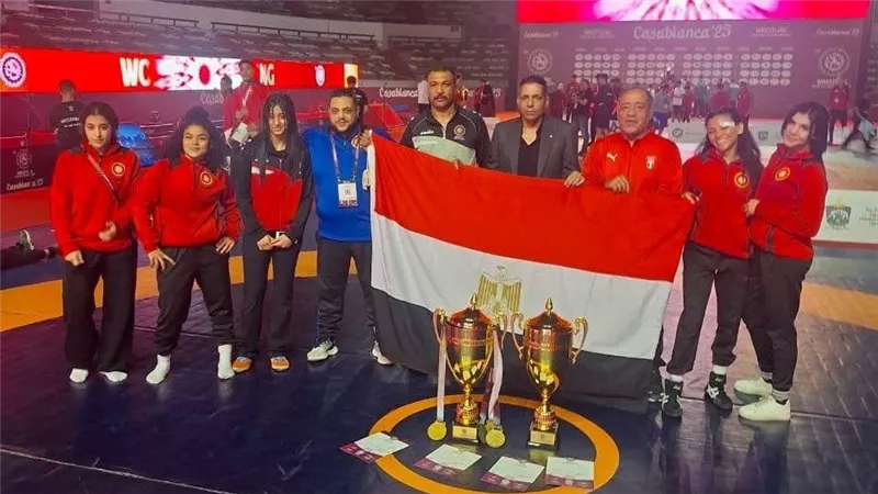 وزير الرياضة يهنئ الاتحاد المصري للمصارعة بحصد 62 ميدالية في بطولة إفريقيا