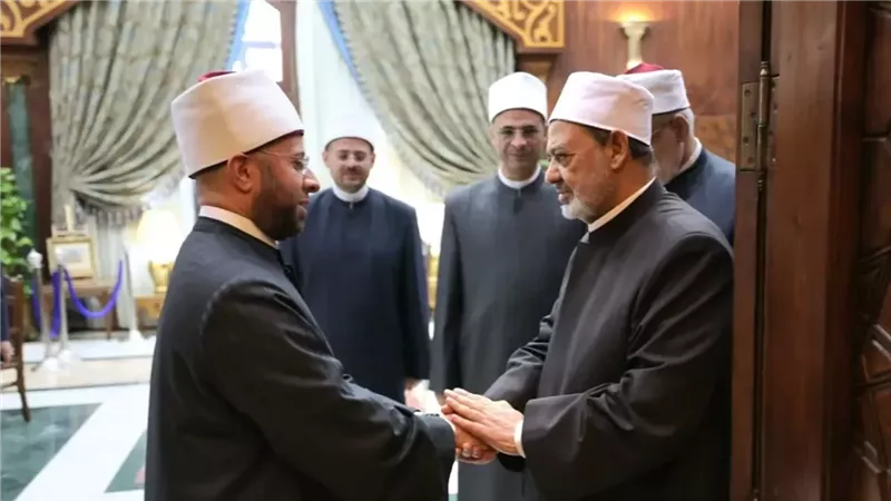 قانون تنظيم الفتوى.. صراع قديم بين الأزهر والأوقاف يتجدد في عهد الأزهري