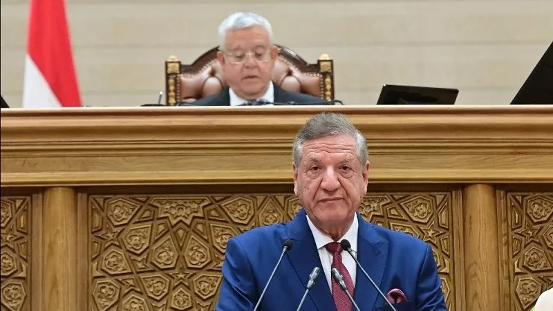 فخري الفقي: مصر تقترب من استلام الشريحة الخامسة من قرض صندوق النقد الدولي 