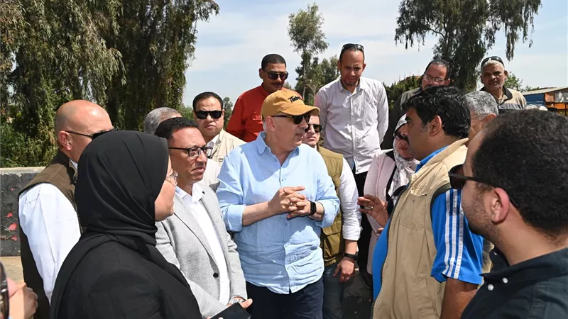وزير الري يتفقد أعمال تطهيرات الترع بمحافظة المنوفية