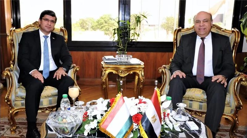 وزارة الطيران: مباحثات بين مصر وطاجيكستان للتوسع في الربط الجوي بين البلدين 