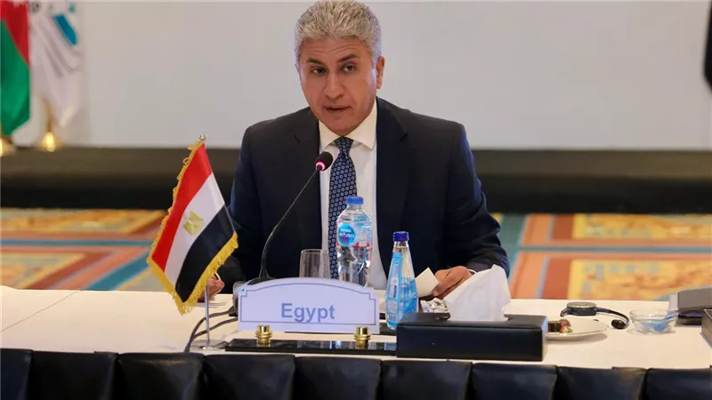 وزير السياحة والاثار يعلن عن إطلاق «بنك الفرص الاستثمارية» والترويج له عالميًا