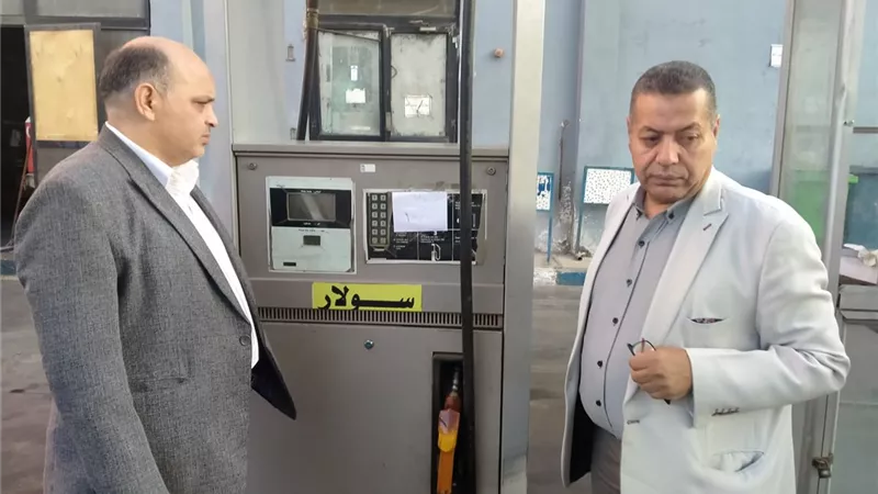 تموين بنى سويف لـ«نيوز رووم» : رقابة صارمة..والغلق مصير محطات الوقود المخالفة 