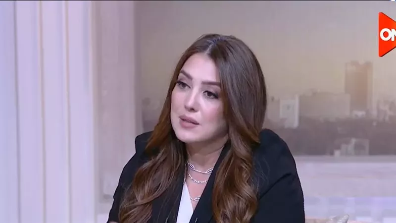 كندة علوش: «ولا ثانية حسيت بغربة في مصر طيلة 15 سنة.. وجاهزة لزيارة سوريا»