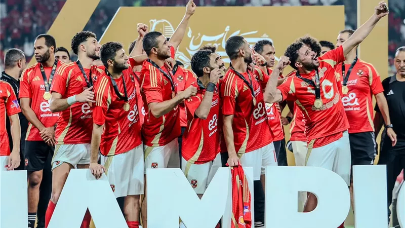 رغم الصفقات الجديدة.. الأهلي يتمسك بحسين الشحات حتى المونديال