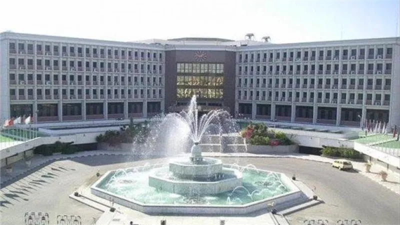 رئيس جامعة أسيوط: التعليم التكنولوجي يعزز فرص الشباب في سوق العمل