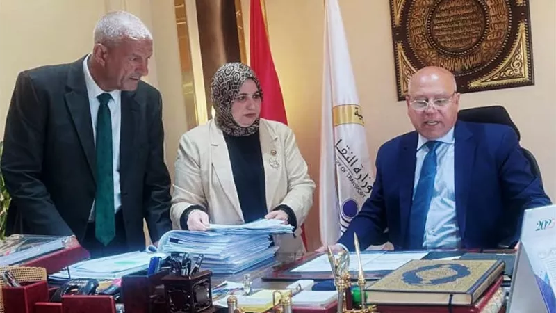 حل مشاكل شركات الأشغال البحرية وغرفة الملاحه تشكر نائب رئيس الوزراء 