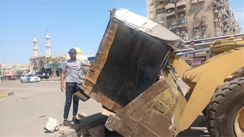 حملة مكبرة لإزالة الإشغالات والتعديات بضواحي بورسعيد