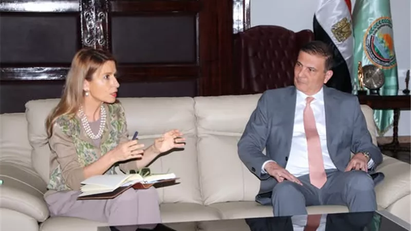 وزير الزراعة يبحث مع «اليونسكو» و«الفاو» تطوير المتحف الزراعي وحديقة الأسماك